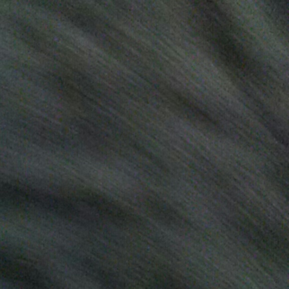 A shawl? - Picture 2 of 3